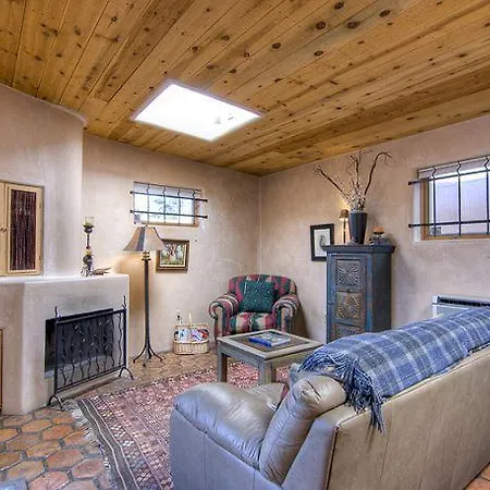 Cubero Casita Hotel